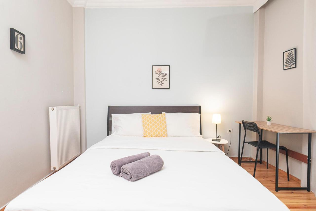 Houseloft Urban Gardens Apartment Tesalonika Bagian luar foto