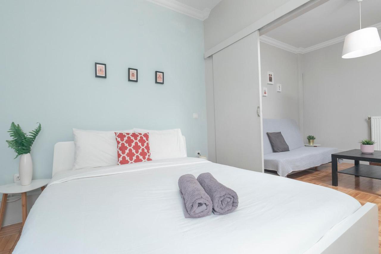 Houseloft Urban Gardens Apartment Tesalonika Bagian luar foto
