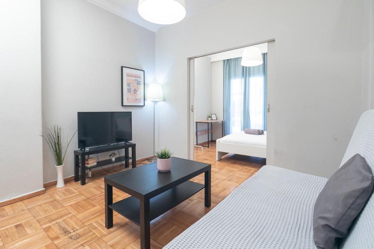 Houseloft Urban Gardens Apartment Tesalonika Bagian luar foto